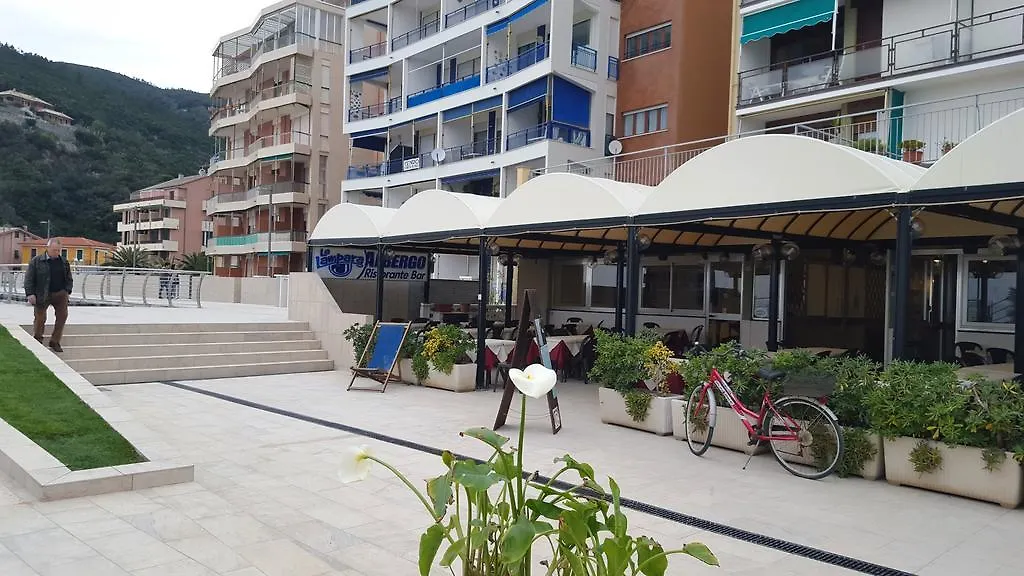 Albergo La Lampara Deiva Marina