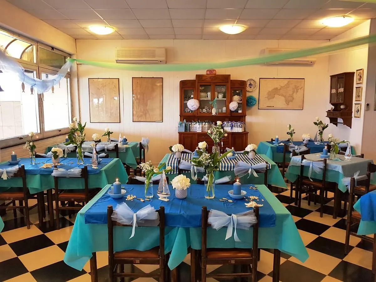 Albergo La Lampara Deiva Marina Hotel